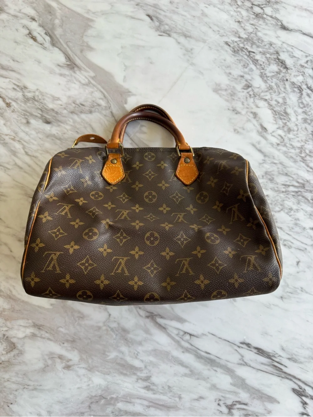 Louis Vuitton Monogram Speedy 30